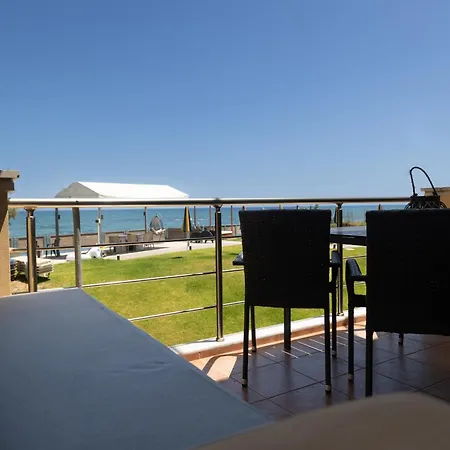 Venetico Beachfront & - Sea View Appartement